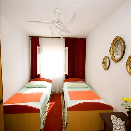 Neretvanka - Twin With Shared Bathroom Dubrovnik
